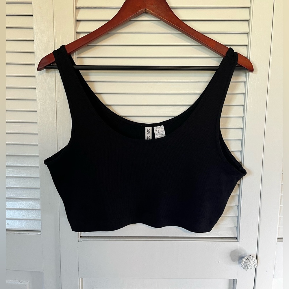 H&M Black Fitted Crop Tank Top
